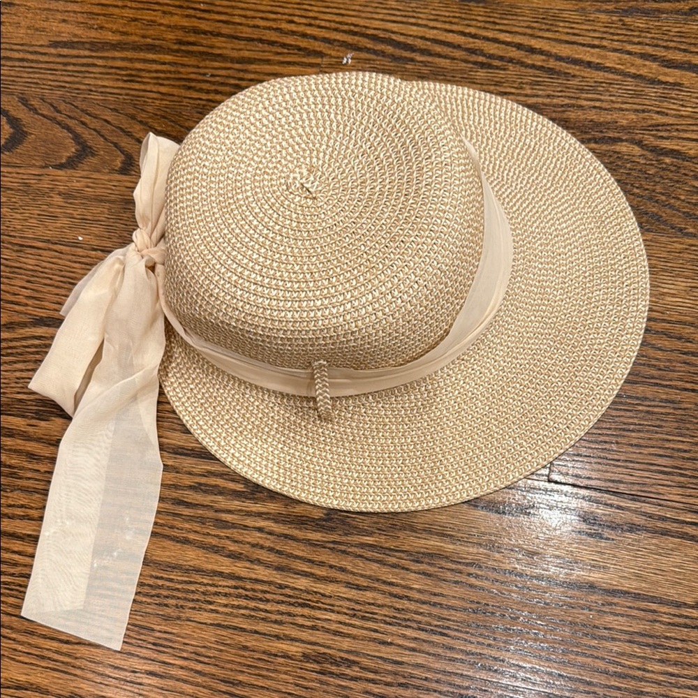 Tan Wide-Brimmed Sun Hat with Elegant Ribbon